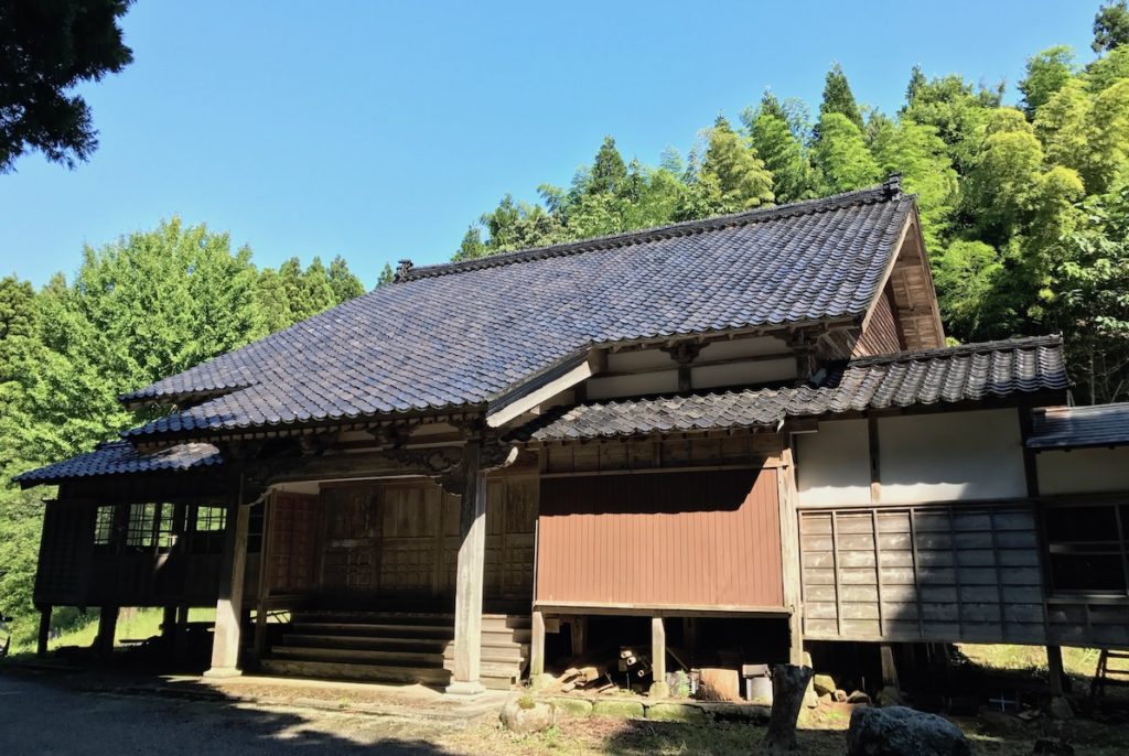 Previous Tokuzo Temple